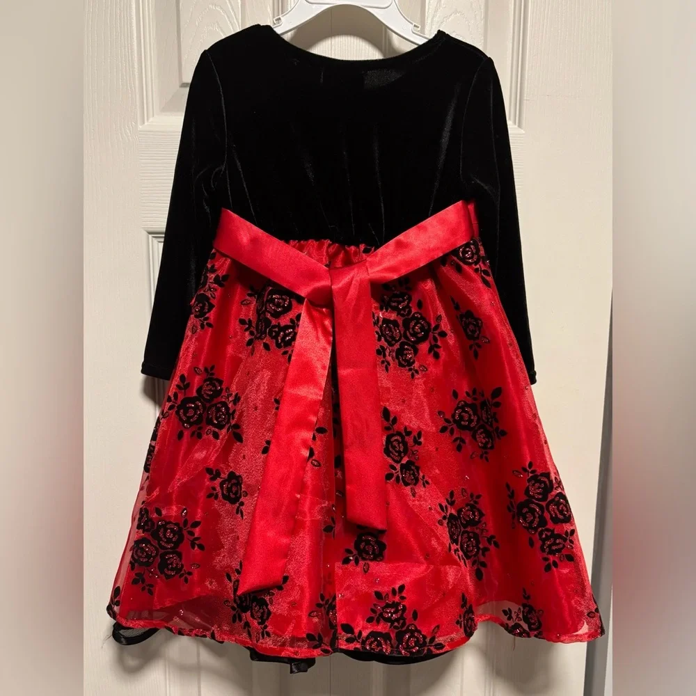 NWT Blueberi Boulevard Girls Holiday Sparkly Dress